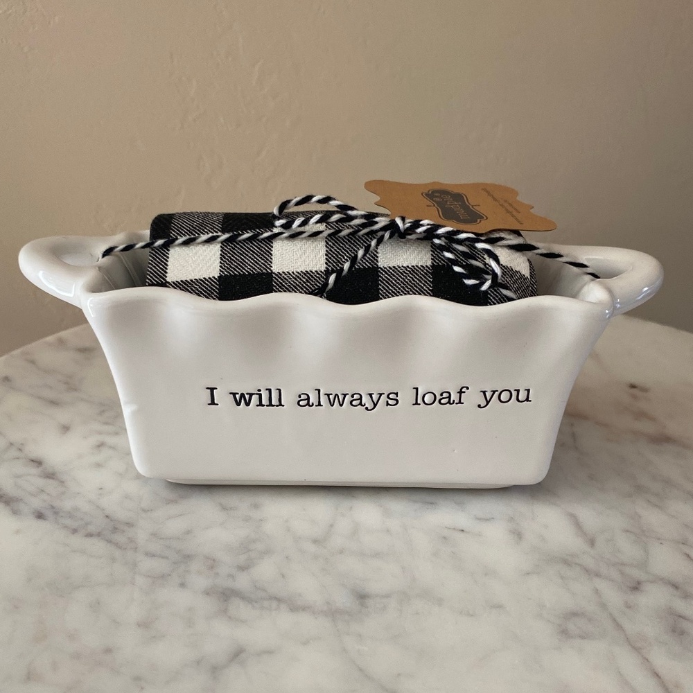 *NEW*  Mud Pie  "Always Loaf You" Mini Loaf Pan & Towel Set